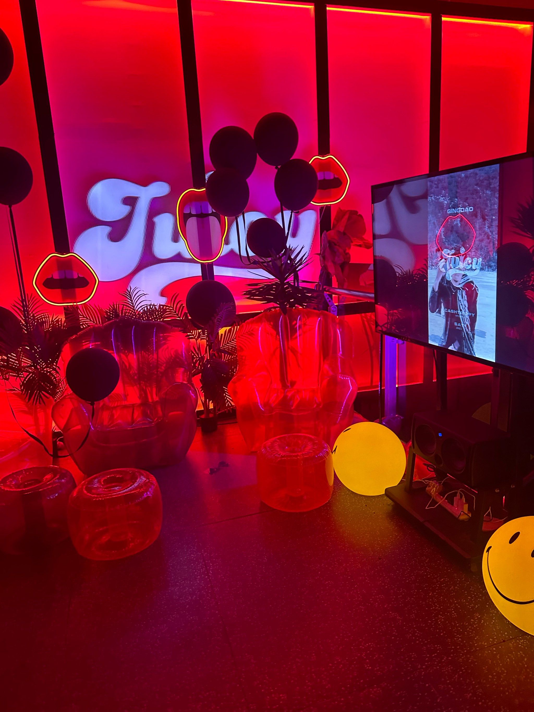 秦皇岛商务ktv提供优质订房服务-卢龙县ktv预订